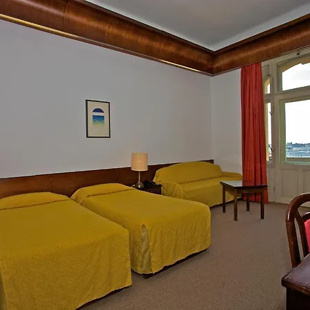 Riviera Gostinjska kuća 2*