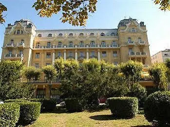 Riviera Gostinjska kuća 2*